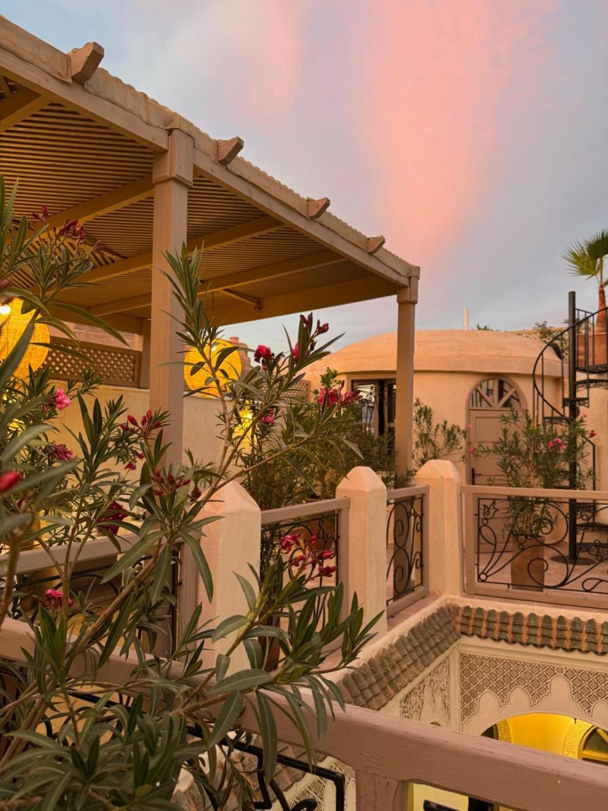Riad Dollar Des Sables & Spa Marakeş Dış mekan fotoğraf